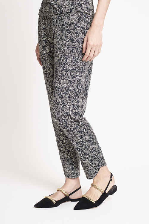 Fit — Calça Jersey Estampa Nuvens