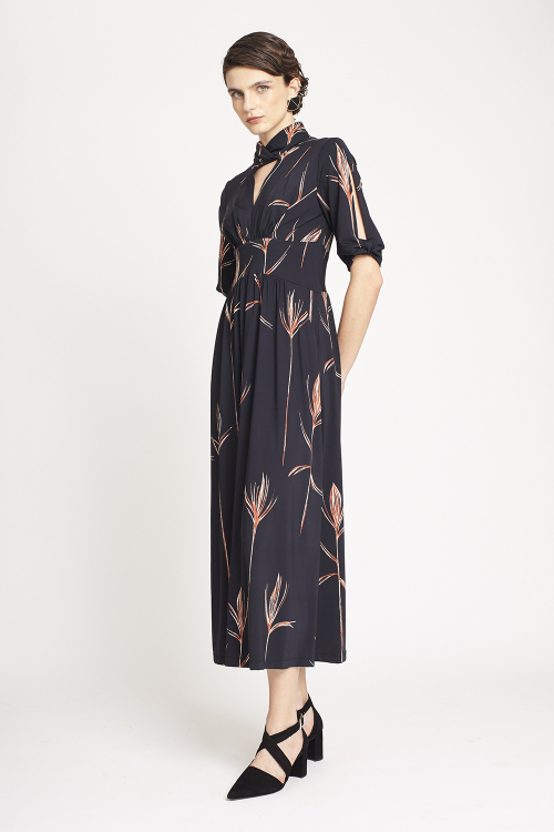 Fit — Vestido Jersey Fenda Manga