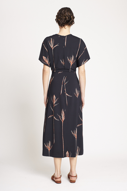 Fit — Vestido Jersey Est Flores Macro Franzido