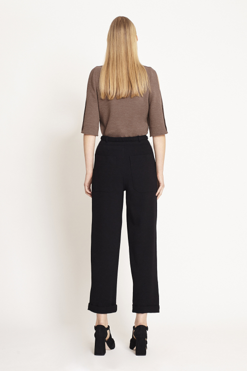 Fit — Calça Bouclê Com Cinto Estreito