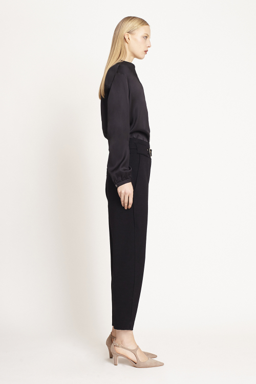 Fit — Calça Bouclê Básica Com Cinto