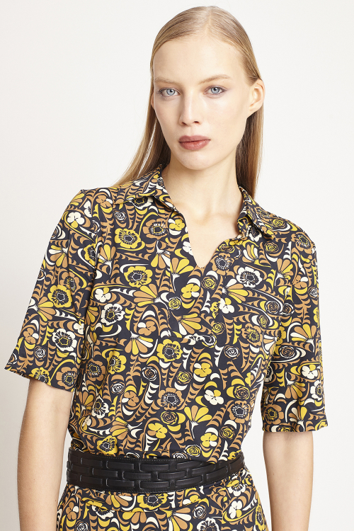 Fit — Blusa Jersey Festival Quadradinha Com Gola