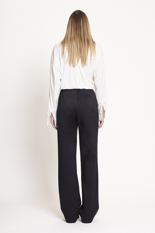 Fit — Calça Cetim