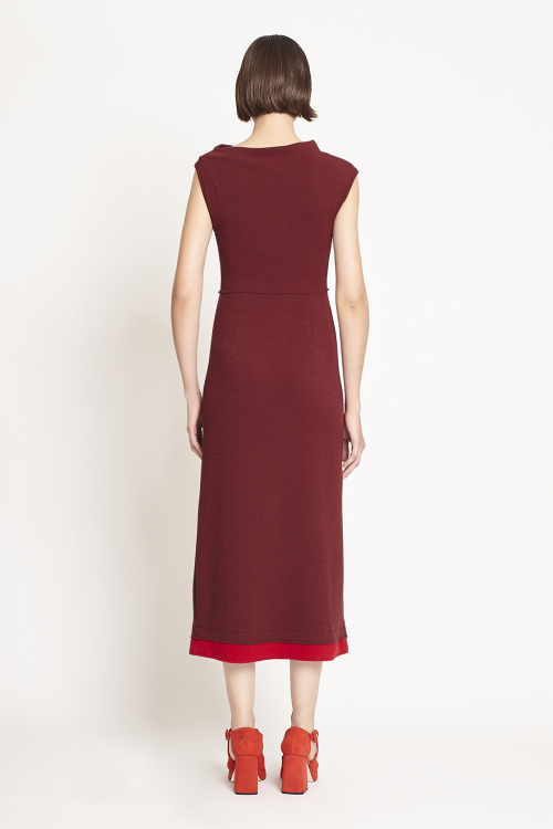 Fit — Vestido Bouclê Decote Deslocado