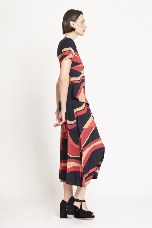Fit — Vestido Jersey Estampa Ondas Babado