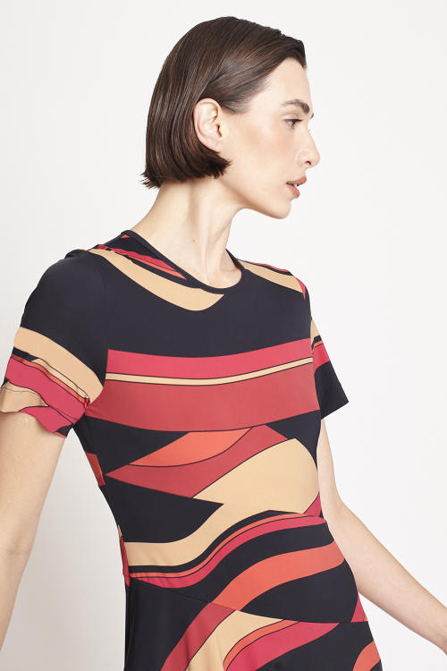 Fit — Vestido Jersey Estampa Ondas Babado