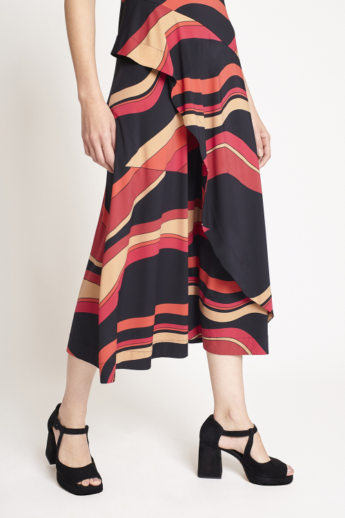 Fit — Vestido Jersey Estampa Ondas Babado
