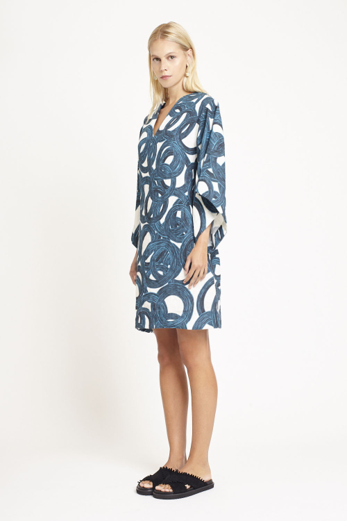 Fit — Vestido Linho Estampa Círculo Mágico