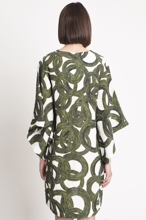 Fit — Vestido Linho Estampa Círculo Mágico