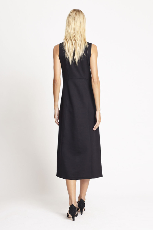 Fit — Vestido Malha Dupla Leve Ondulado Decote