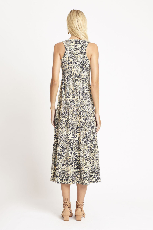 Fit — Vestido Jersey Estampa Plumas Coloridas Babados