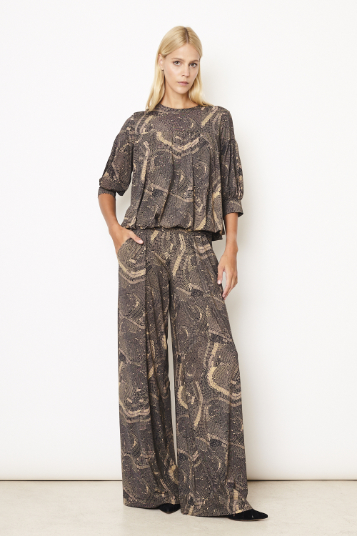 Fit — Calça Jersey Estampa Canutilhos Pantalona