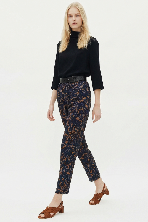 calça jersey estampa renda skinny