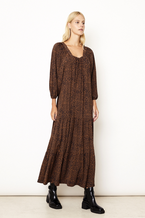 Fit — Vestido Jersey Est Mini Folhas Decote Quadrado