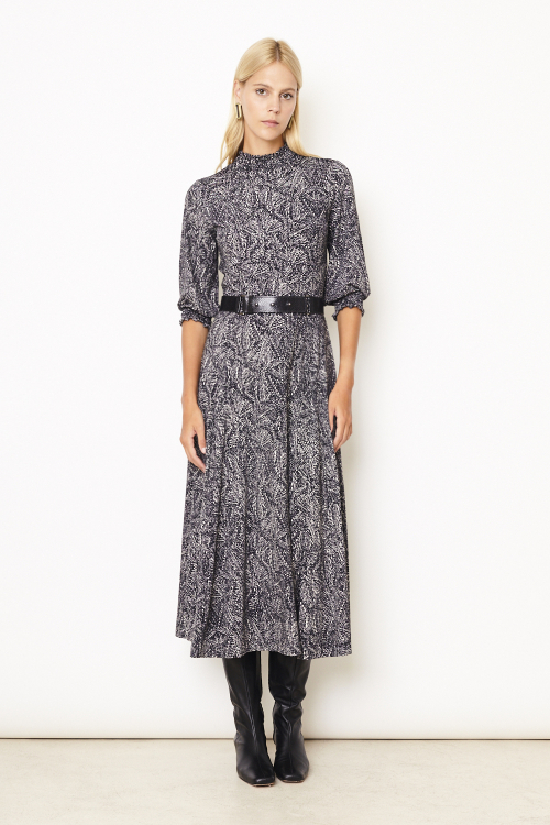 Fit — Vestido Jersey Est Bordado Lastex Decote