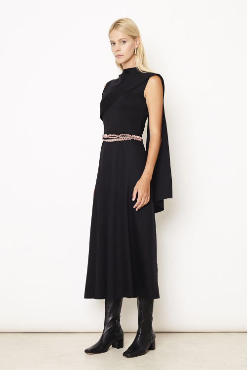 Fit — Vestido Malha Dupla Leve Detalhe Ombros