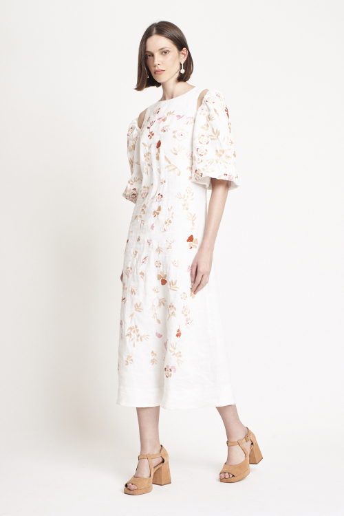 Fit — Vestido Linho Bordado Ramalhete Manga