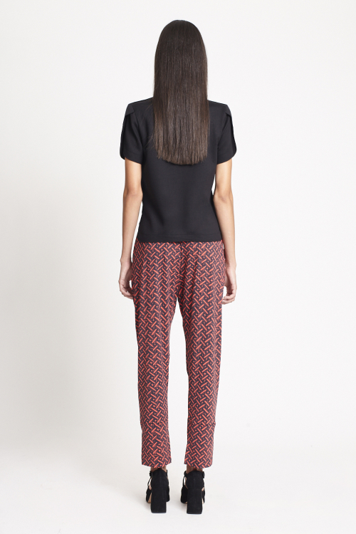 Fit — Blusa Malha Dupla Leve