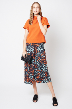 blusa bouclê recortes