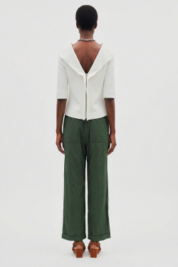 blusa bouclê zíper costas