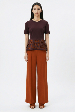 blusa malha duplo leve bordada